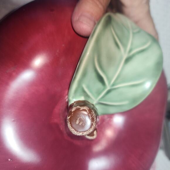 VINTAGE HARRY & DAVID EUC CERAMIC RED APPLE COOKIE JAR WITH LIDS - Picture 7 of 7